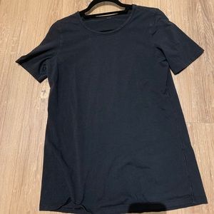 Lululemon Black crew t-shirt